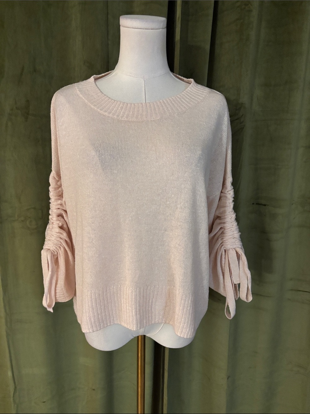A.L.C. Pale Pink Ruched-Sleeve Scoop Neck oversized Sweater, XS